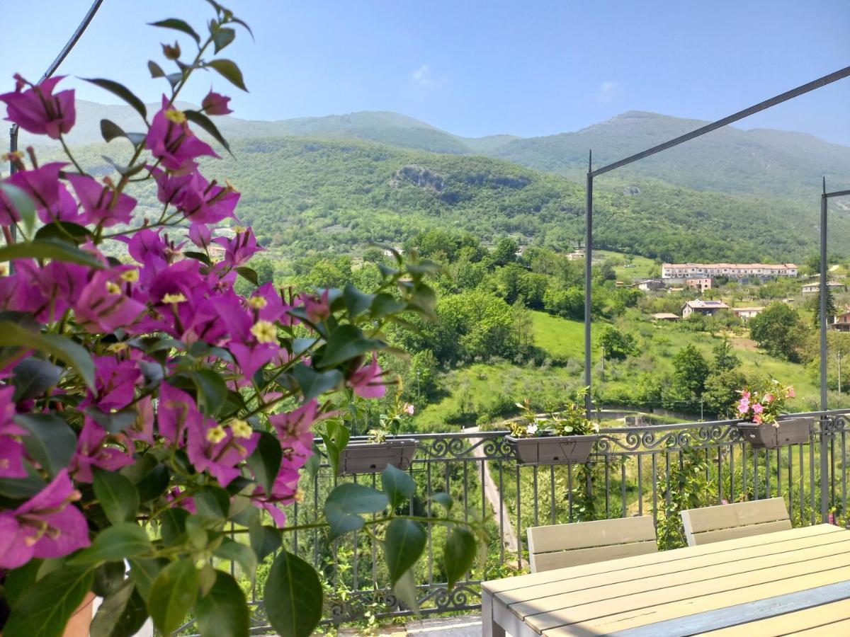 Casa Altieri Bed & Breakfast Cusano Mutri Exterior photo