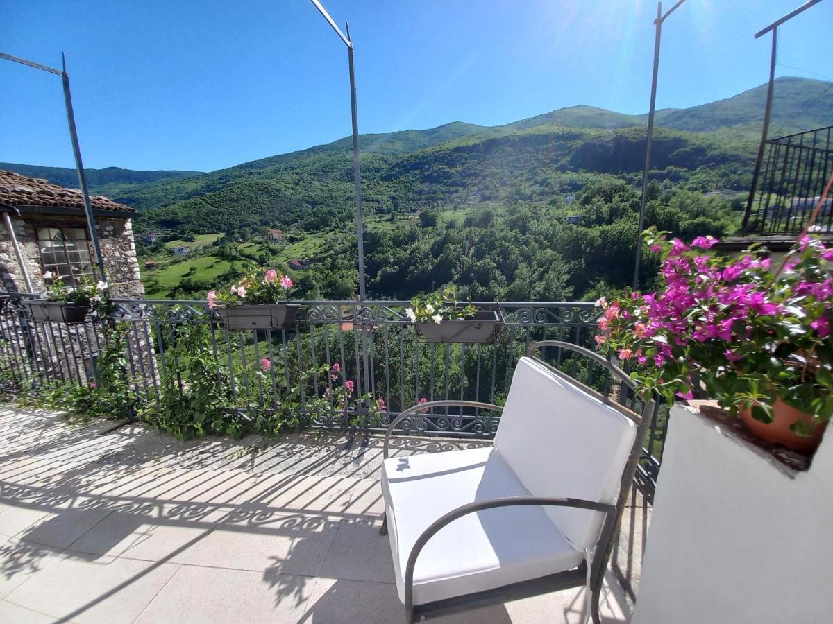 Casa Altieri Bed & Breakfast Cusano Mutri Exterior photo